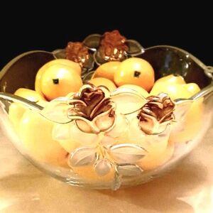 Gilded Rose Bowl by Mikasa